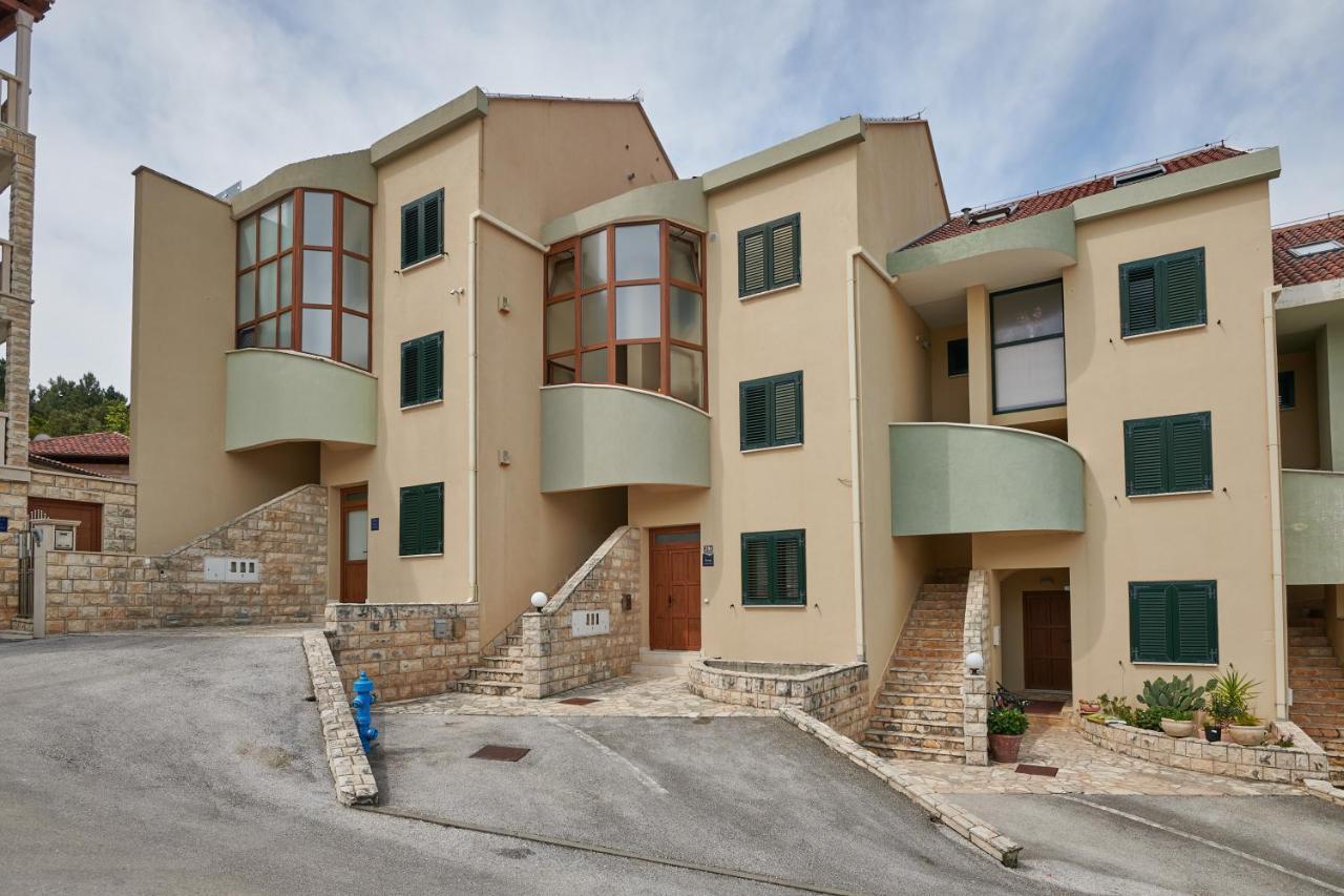 Apartments Lucia Цавтат Экстерьер фото