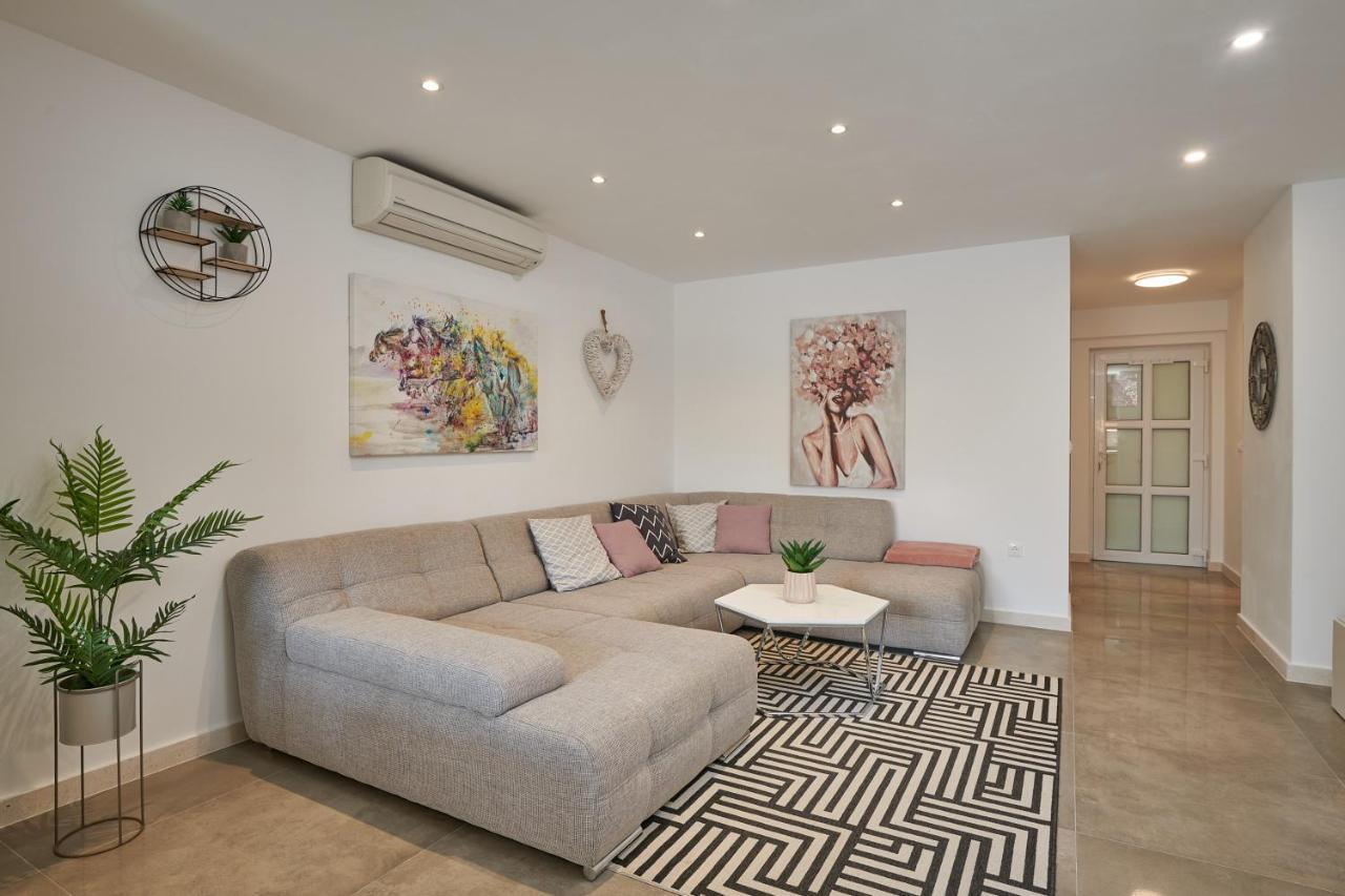 Apartments Lucia Цавтат Экстерьер фото